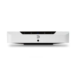 Bluesound POWERNODE EDGE Compact Wireless Music Streaming Amplifier -Headphone Discount Store POWERNODE EDGE White Front With Display scaled e1661362675133